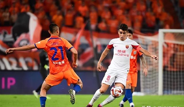 中超倒计时;本菲卡今晨伤情更新;细节引发关注;管理层满意;临场指挥获称赞(中超最新战况今日)-爱游戏电竞