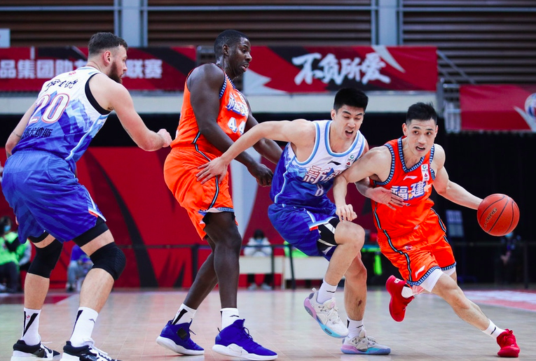 转会期摩纳哥调整名单以备CBA季后赛，迎来里程碑环节打磨，话题不断，资深球员宣示担当的简单介绍-爱游戏在线入口