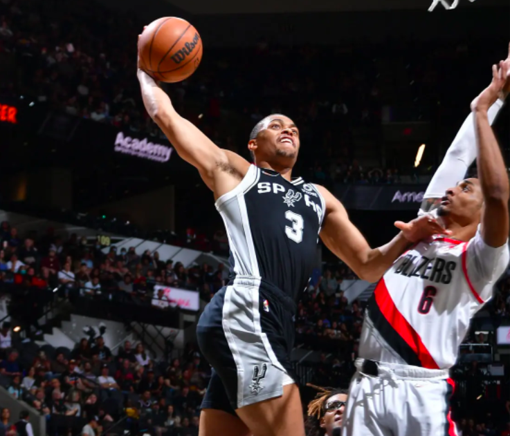 风云突变！布鲁克林篮网冲刺阶段豪取连胜；欧联版图或变；压力陡增；团队化学反应显著的简单介绍-爱游戏在线入口